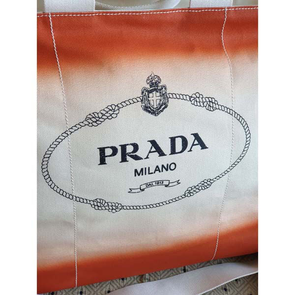 プラダ大ハンドバッグ偽物2wayロゴ付カナパアイボリー×オレンジ